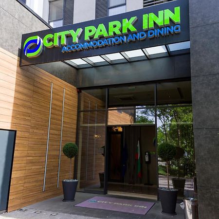 City Park Inn Plovdiv Exterior photo