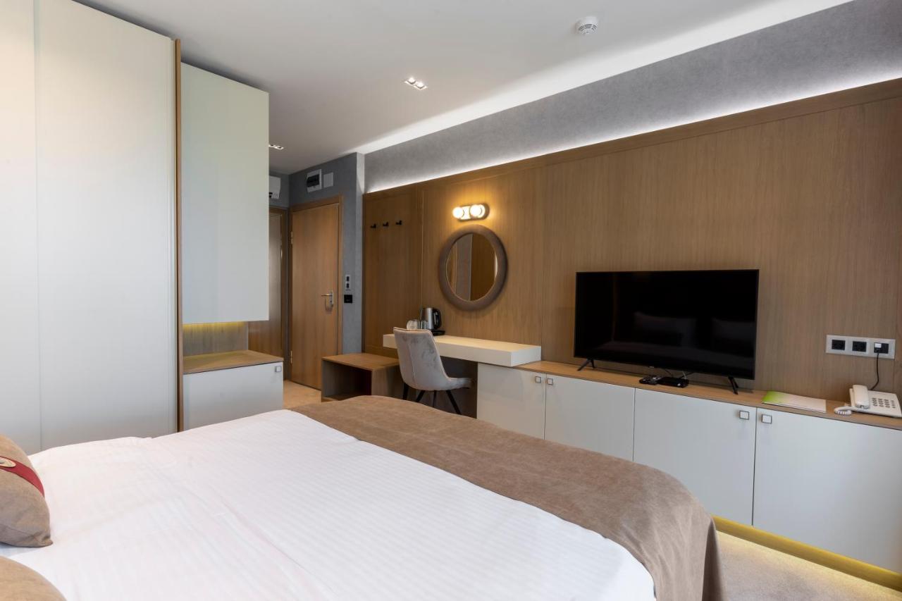 City Park Inn Plovdiv Exterior photo